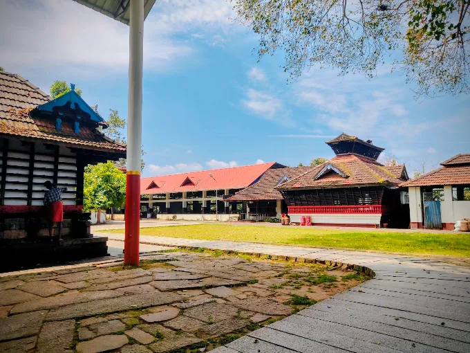 Thirumandhamkunnu Bhagavathy Temple