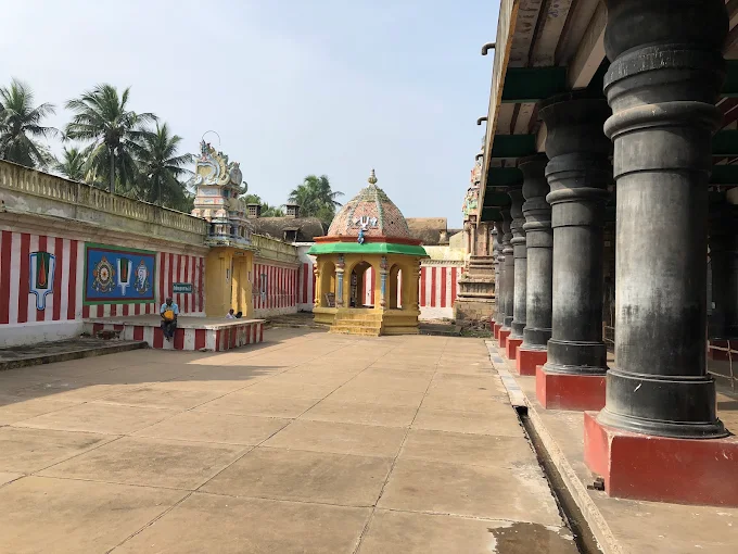 Nachiyar Koil Srinivasa Perumal Temple