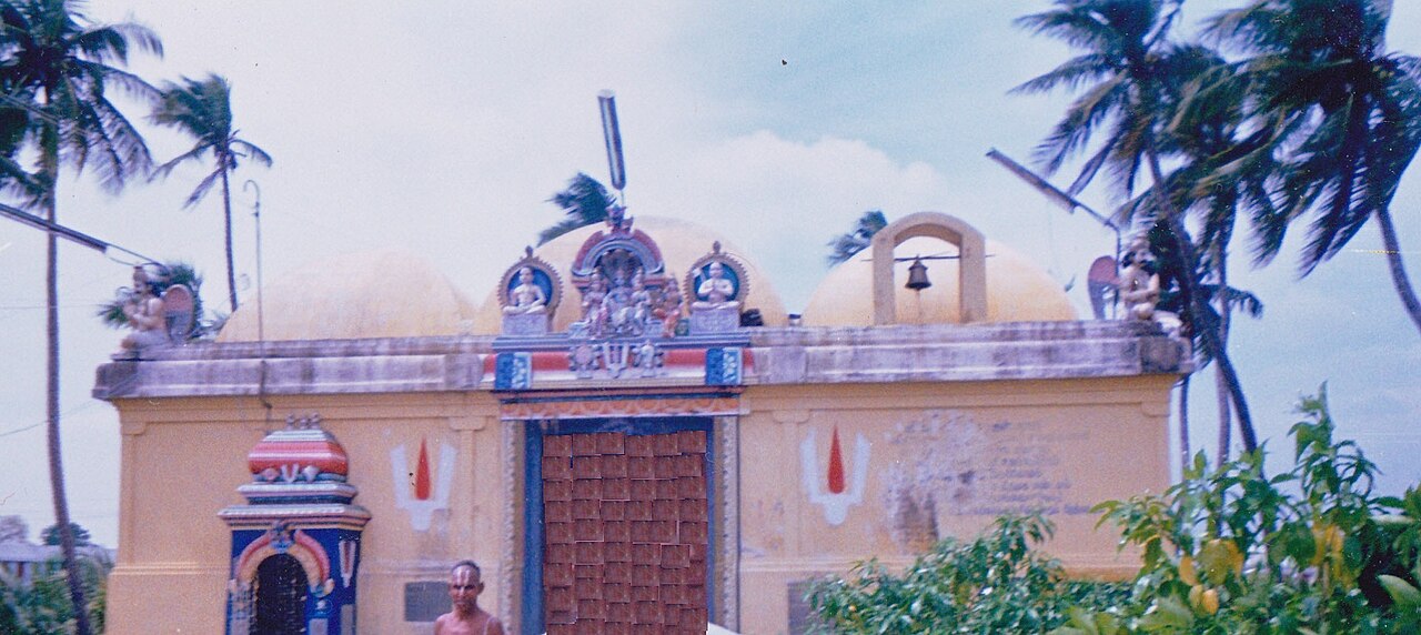 Thiru Vaikunta Vinnagaram Vaikuntanatha Perumal Temple