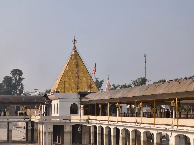 Jalandhar Devi Tripurmalini Shakti Peetha