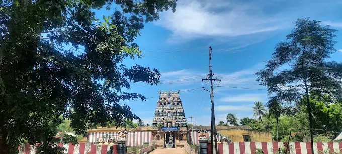 Thiruvelliyangudi Kolavilli Ramar Temple